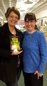 Author Kerry Gans with fan Donna Galanti